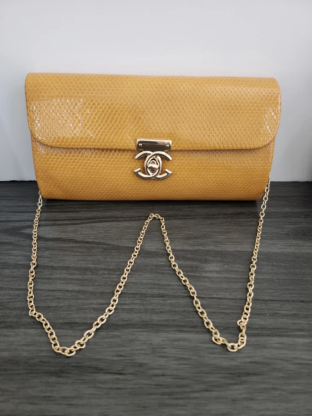 Classic Mustard Yellow Textured Wallet - Women's Clutch